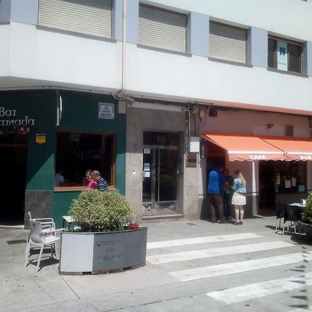 Piso Iris Ribadeo Apartment Exterior foto